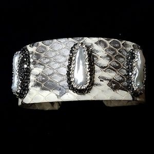 Python Pearl Bracelet, Crystal studded